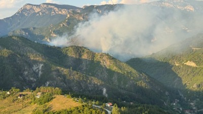 Požar kod Konjica zahvatio stambene i pomoćne objekte, zatražena međunarodna pomoć