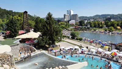 Video/Foto/Jaganjac: S početkom augusta zabilježeno oko 250.000 posjeta Panonskim jezerima u Tuzli
