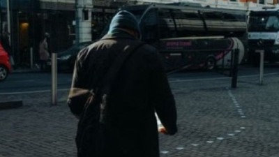 Radio je kao domar i sipao gorivo na pumpama, vozio polovni automobil… A iza sebe je ostavio osam miliona dolara!