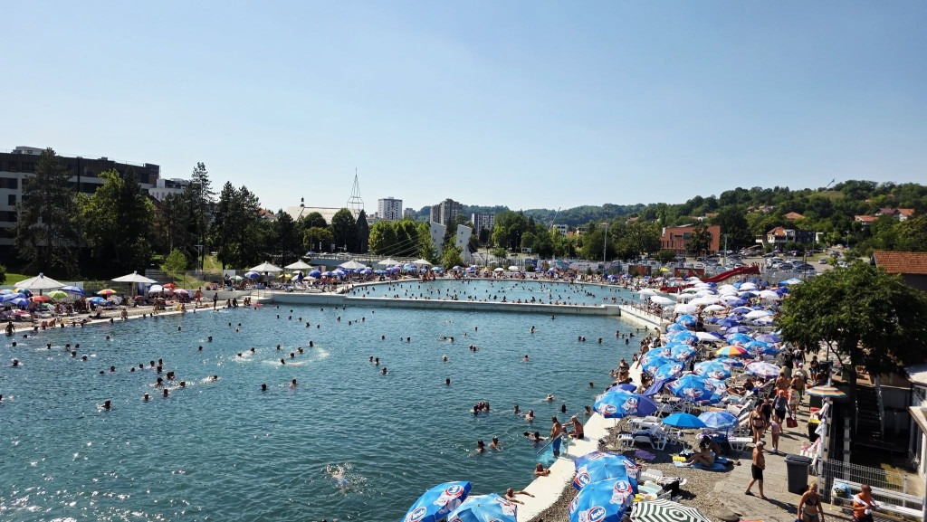 Vrućine se nastavljaju, temperature opet idu iznad 40 stepeni, a naredne sedmice stiže promjena vremena