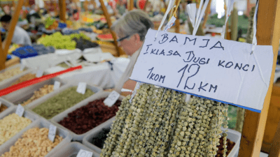 Da li se zaista bolje živjelo u SFRJ? Uporedili smo plate i cijene tada i danas