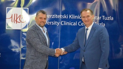 Foto: UKC Tuzla: Potpisan ugovor za nabavku drugog linearnog akceleratora