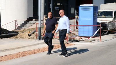 Foto: Započelo proširenje mreže toplifikacije u ulici 6. bosanske brigade u Tuzli