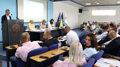 Foto/Skupština TK usvojila Izvještaj o izvršenju Budžeta TK za prvih šest mjeseci 2026.; Ostvaren suficit od 18.283.203,03 KM