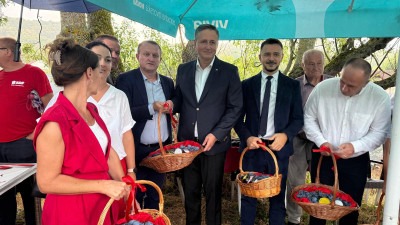Foto: Bećirović razgovarao sa načelnikom Čelića Admirom Hrustanovićem