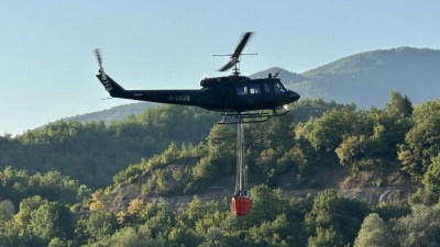 Oružane snage BiH nastavljaju gašenje požara na više požarišta