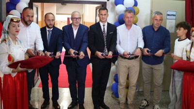 Foto: Druga od deset novih školskih fiskulturnih sala otvorena u Gradačcu