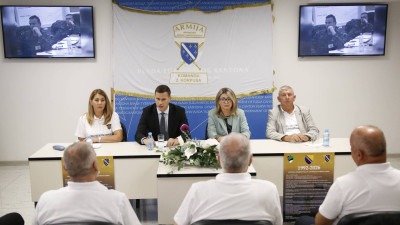 Foto: Počelo obilježavanje 34. godišnjice formiranja 2. korpusa Armije RBiH