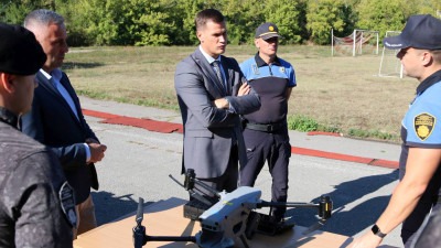 Foto: Od opreme do novih kapaciteta policije; Premijer TK Halilagić: ‘Sve što ulažemo u policiju na kraju je ulaganje u sigurnost naših građana’