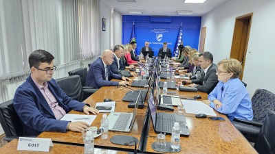 Vlada TK: Predložene mjesečne naknade za personalnu asistenciju ratnim vojnim invalidima