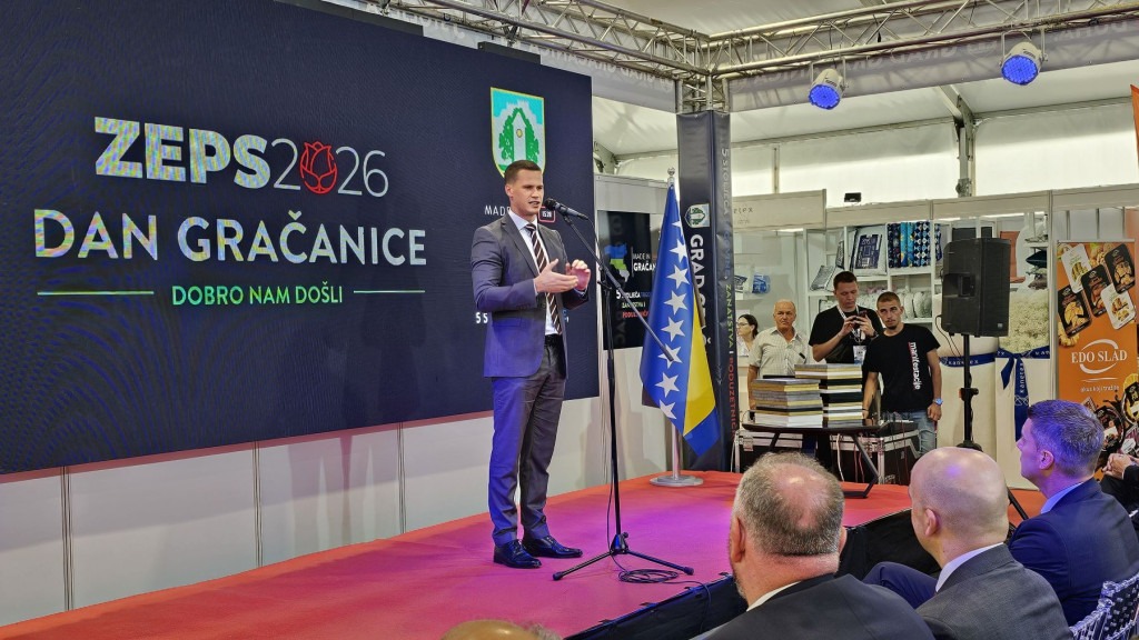 Foto: Na ZEPS-u premijer Halilagić pozvao na brže povezivanje Tuzle Zenice i Sarajeva
