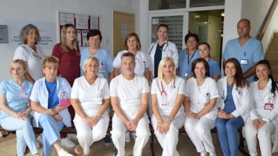 Foto/Novi iskorak u transplantacijskoj hematologiji UKC Tuzla: Autologna transplantacija nekriokonzerviranim matičnim ćelijama hematopoeze
