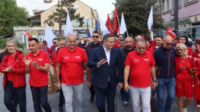 Foto/Bećirović u Tuzli: Razvoj zasnovan na znanju i novim tehnologijama put je ka snažnijoj Bosni i Hercegovini