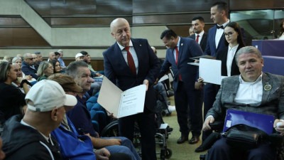 Ratnim vojnim invalidima uručeni vaučeri za nabavku vozila