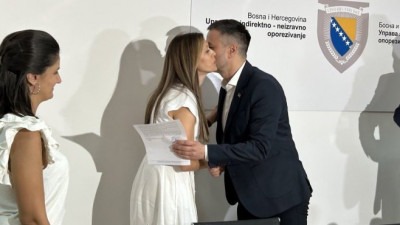 U UIO BiH uručena prva rješenja za povrat PDV na kupovinu prve nekretnine
