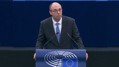 Zastupnici EP-a traže oštriji odnos EU prema Srbiji zbog veličanja Mladića
