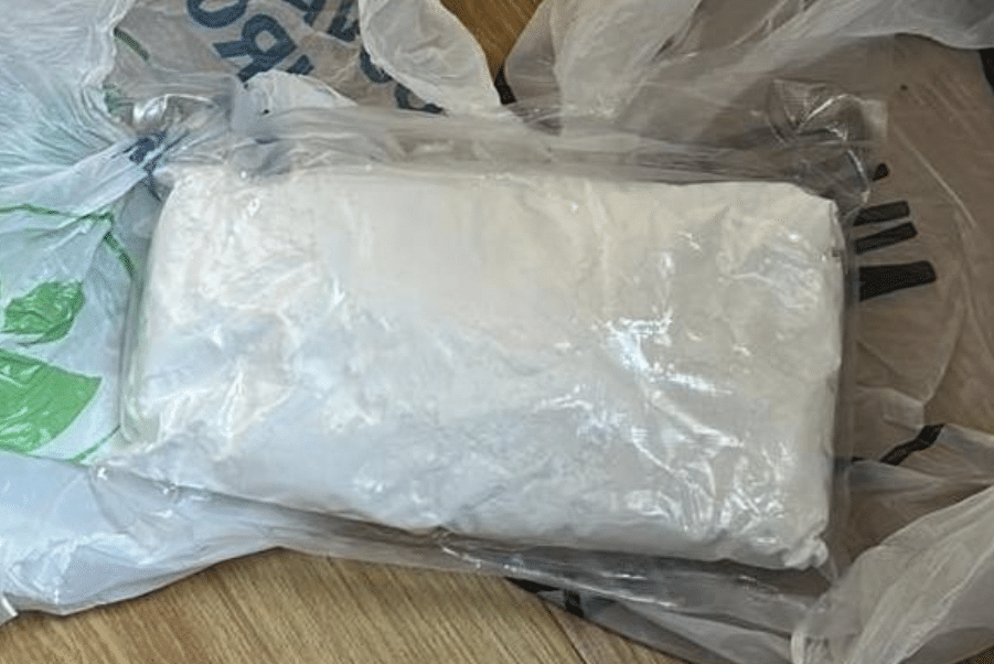 Foto/Uprava policije MUP-a TK: U pretresima na području Živinica, oduzeto oko 1,5 kg opojne droge