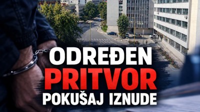 Određena mjera pritvora za Hidajeta Hankića (42) iz Lukavca zbog pokušaja iznude; Prijetio muškarcu i tražio 15.000 KM pa mu barskom stolicom razbijao automobile