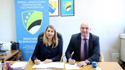 Za spomenike poginulim borcima u Kalesiji, Kladnju, Banovićima i Srebreniku odobreno oko 140.000 KM