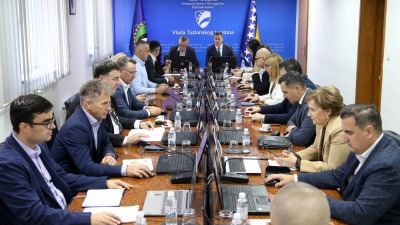 Vlada TK: Širi pristup povoljnijem finansiranju za privrednike u TK