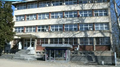 Studenti polagali ispite samo na papiru: Profesorica iz Tuzle prvostepeno osuđena na godinu zatvora